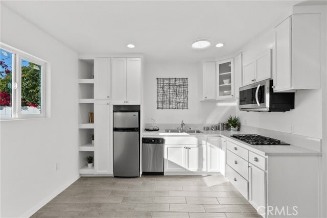 Building Photo - 5810 Ranchito Ave