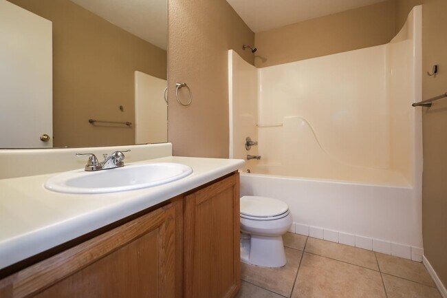 Building Photo - 10041 E Paseo San Rosendo