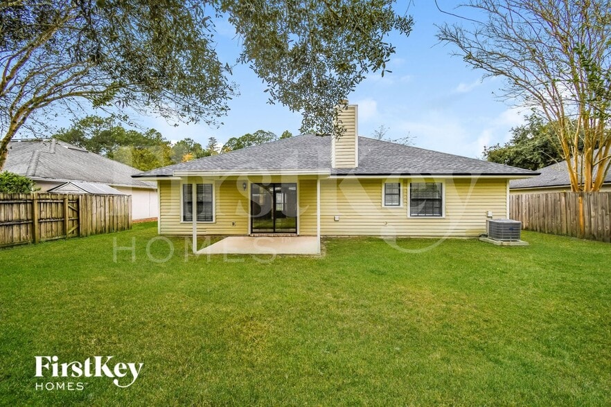 Building Photo - 12359 Fireberry Ct