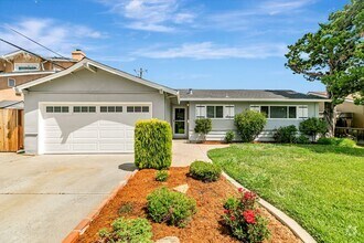 Building Photo - Cambrian Park Home Near Top Schools & Park...