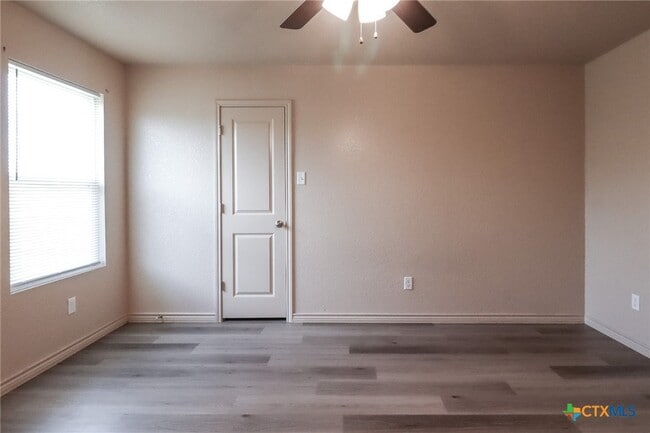 Building Photo - 6203 Twistleaf Ln
