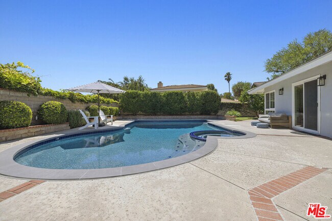 Building Photo - 4551 Wolsey Ct