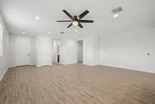 Building Photo - 19357 W Highland Ave