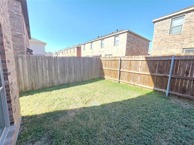 Building Photo - 2317 Bloomfield Dr