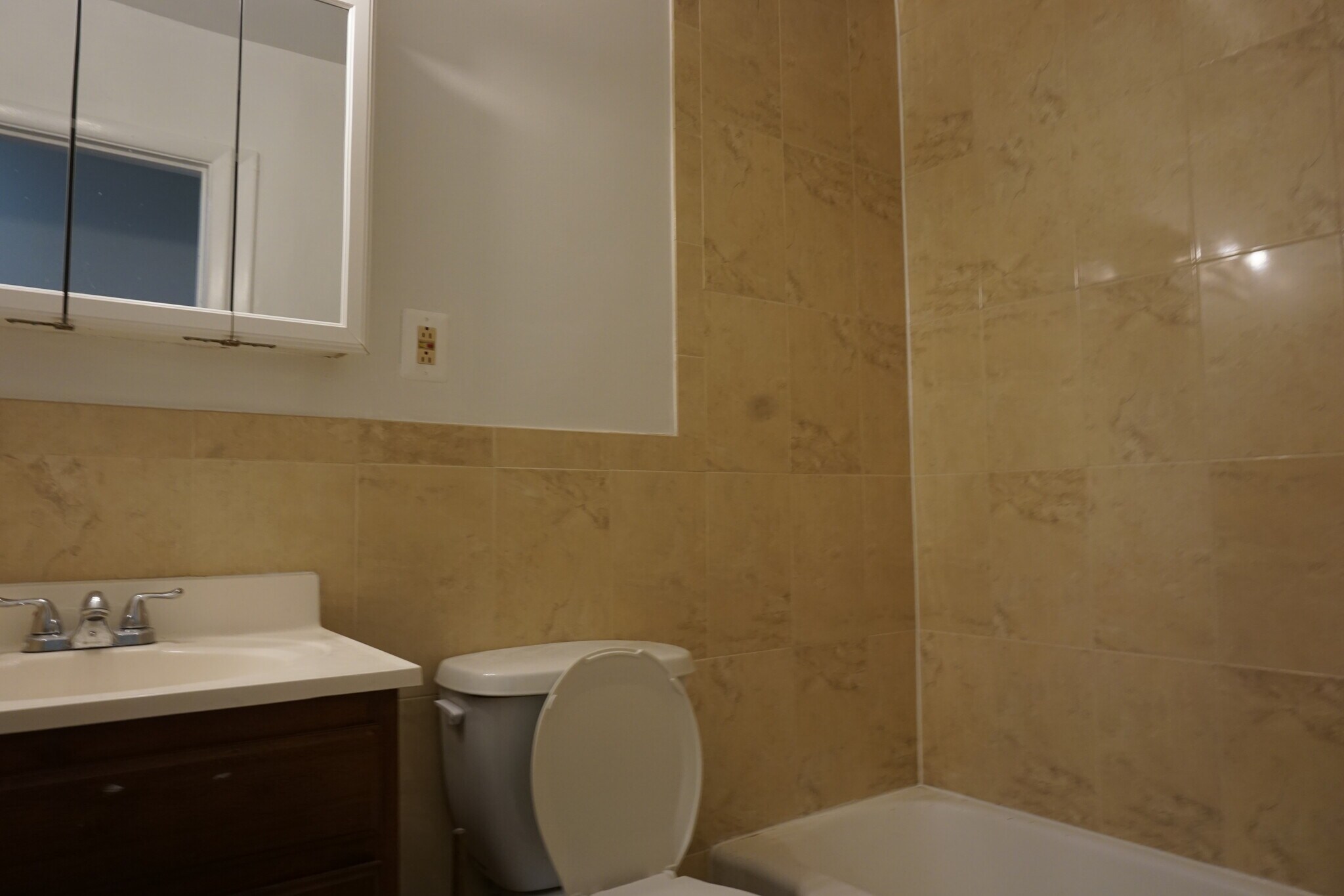 Building Photo - 4330 Hartwick road