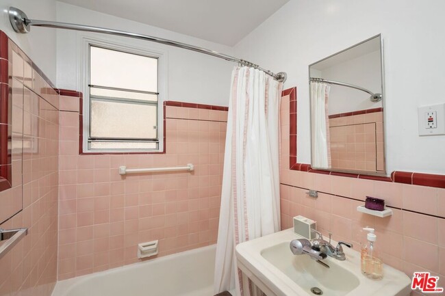 Bathroom - 1217 N Curson Ave