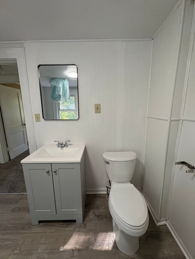 Building Photo - Four bedroom two bathroom home for rent