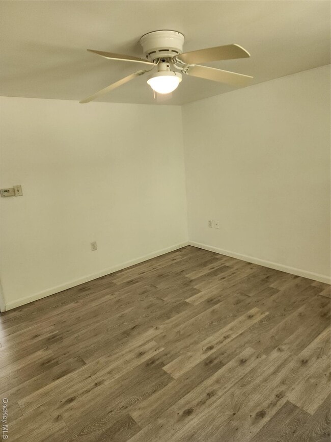 Building Photo - 3 Harbor Hill Ct