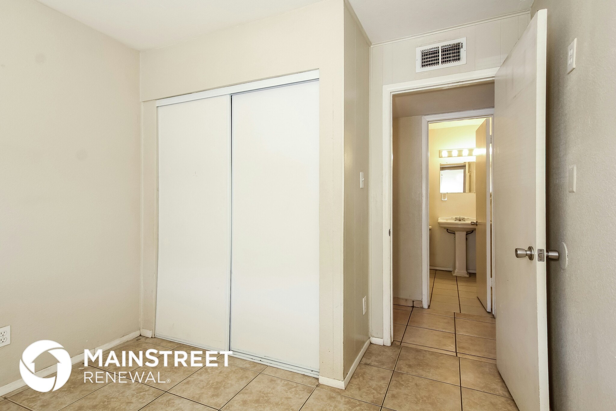 Building Photo - 4436 N 47th Ave