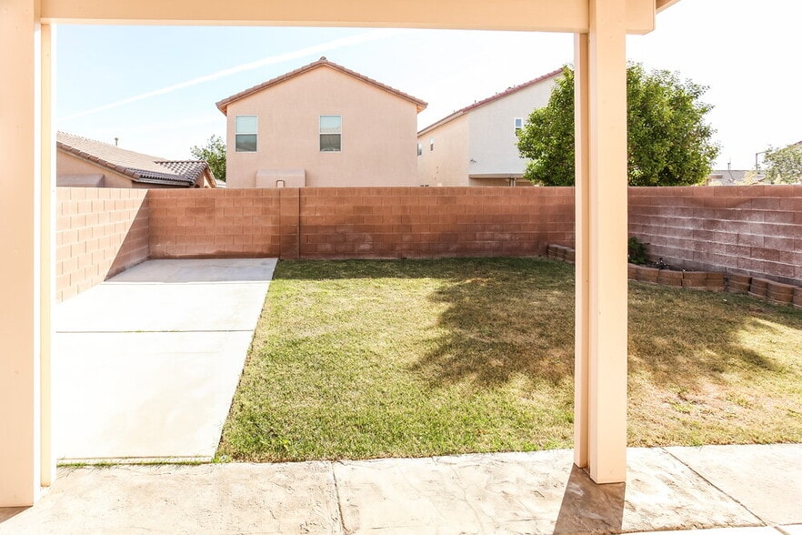 Building Photo - 8408 Warthen Meadows St