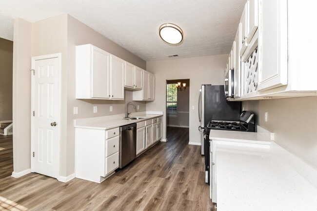 Building Photo - 5502 Somer Ridge Ct
