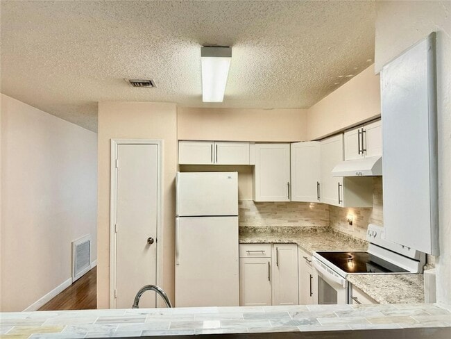 Building Photo - 11461 NW 38th St