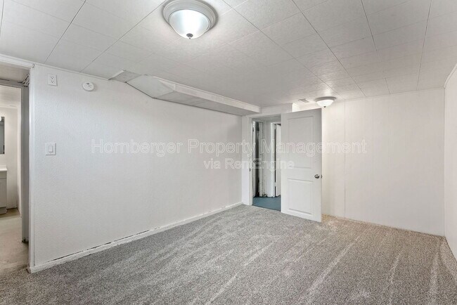 Building Photo - 503 E Joseph Ave