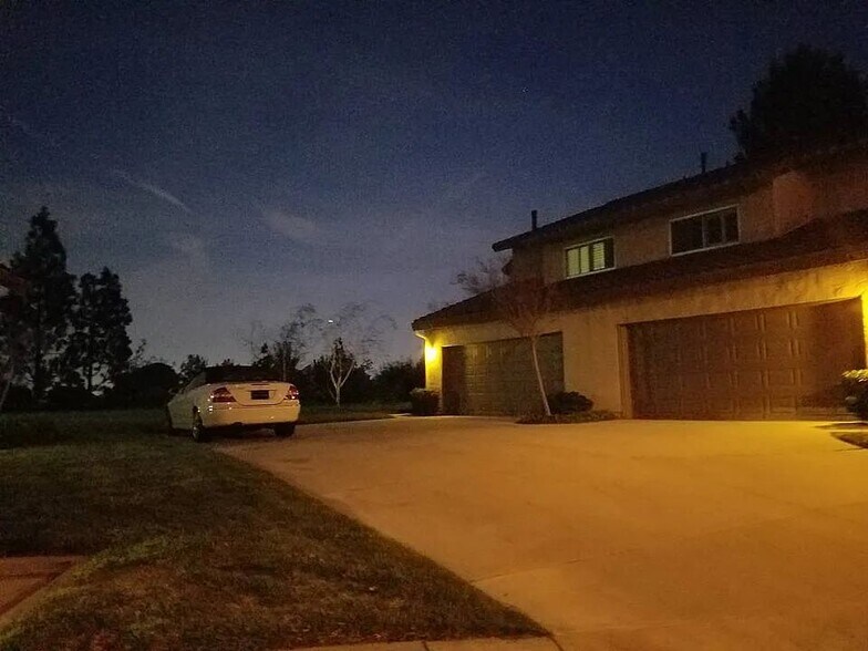 Building Photo - 19220 Index St