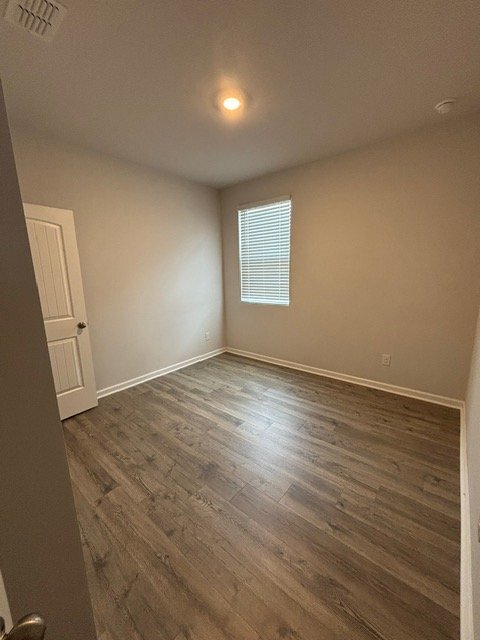 Building Photo - 416 Lauren Ln
