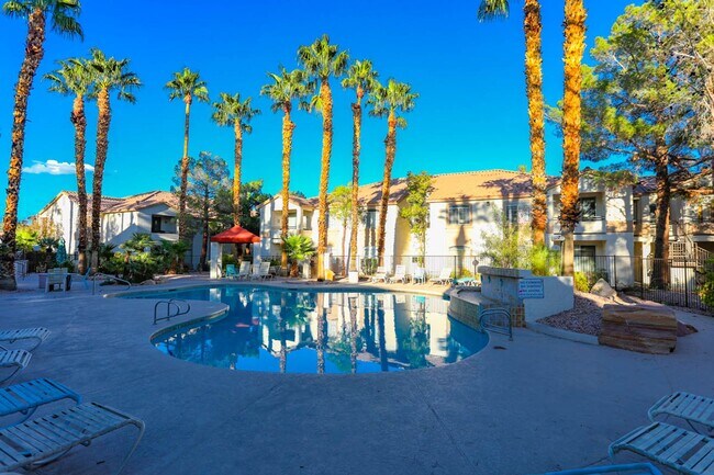 Building Photo - 2 Bedroom 2nd Floor West Vegas Condo