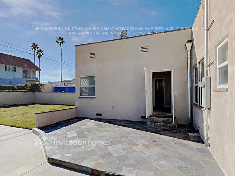 Building Photo - 1852 W 78th St