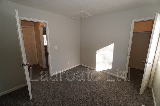 Building Photo - 17312 E Wagontrail Pkwy