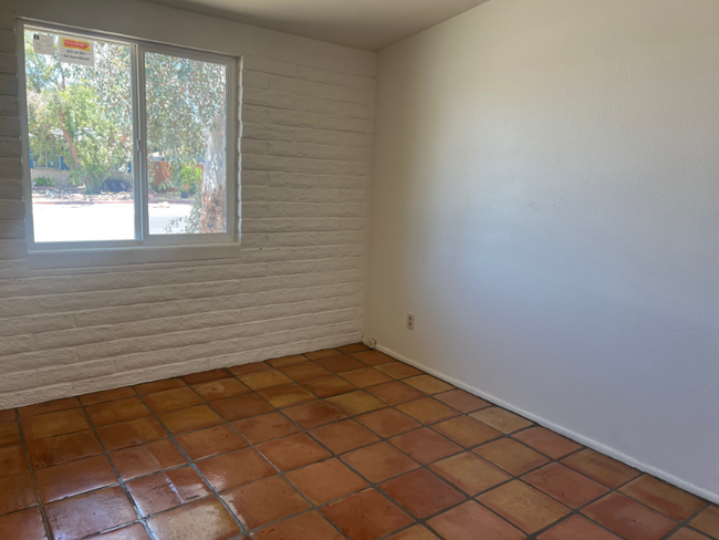 Building Photo - 7410 N Patriot Dr