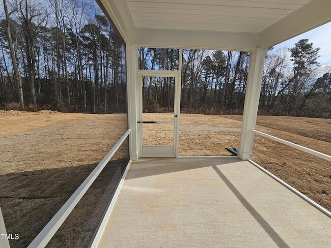 Building Photo - 469 Willard Wds Dr