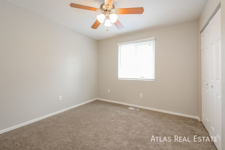 Building Photo - 5714 Sauvignon St