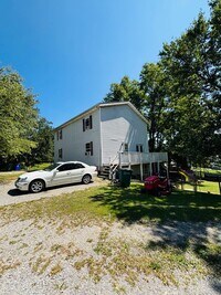 Building Photo - 265 Wakeman Ct NE