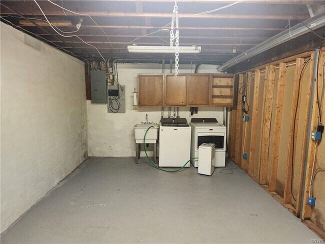 Building Photo - 603 Hamilton Pkwy