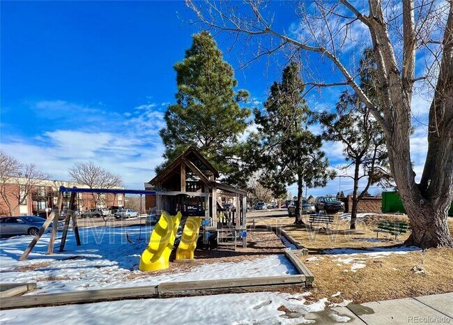 Building Photo - 5995 W Hampden Ave