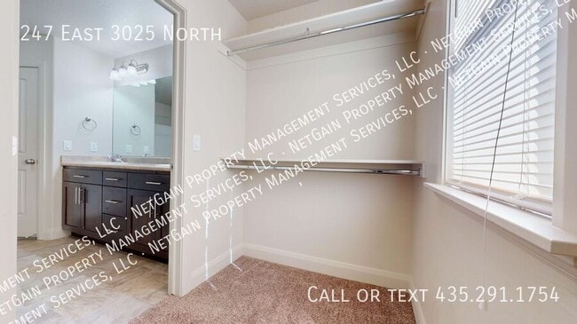Building Photo - 247 E 3025 N