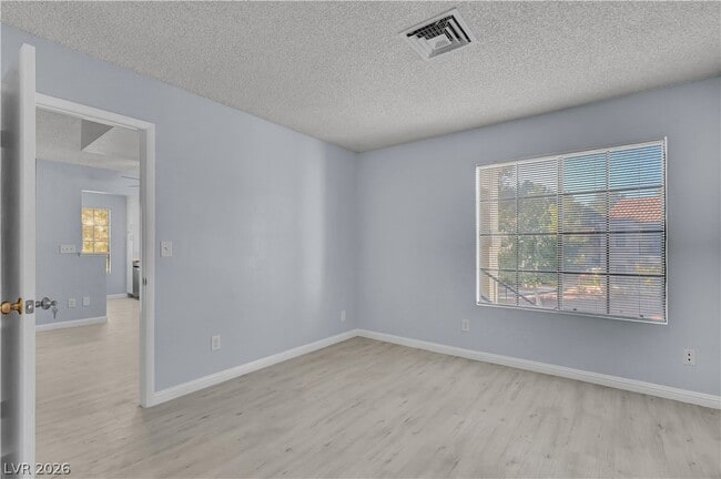 Building Photo - 4730 Nara Vista Way