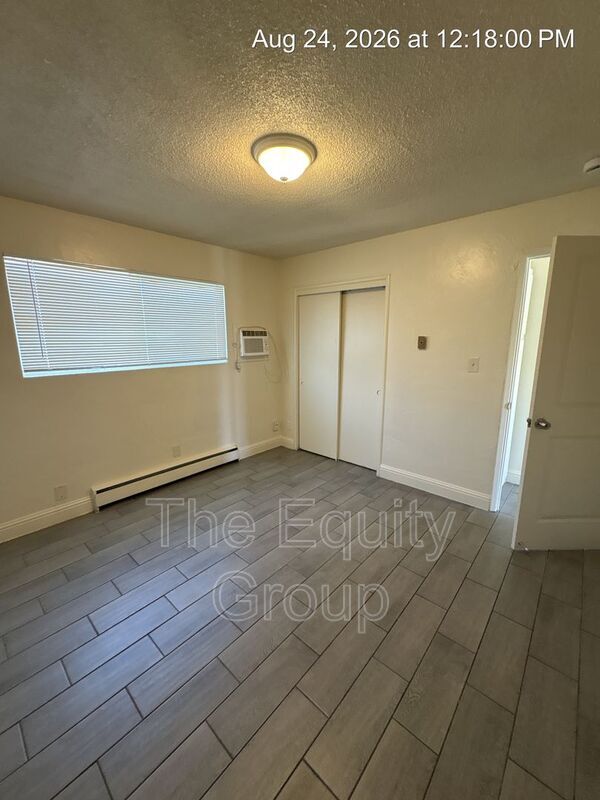 Building Photo - 352 S Blackstone St