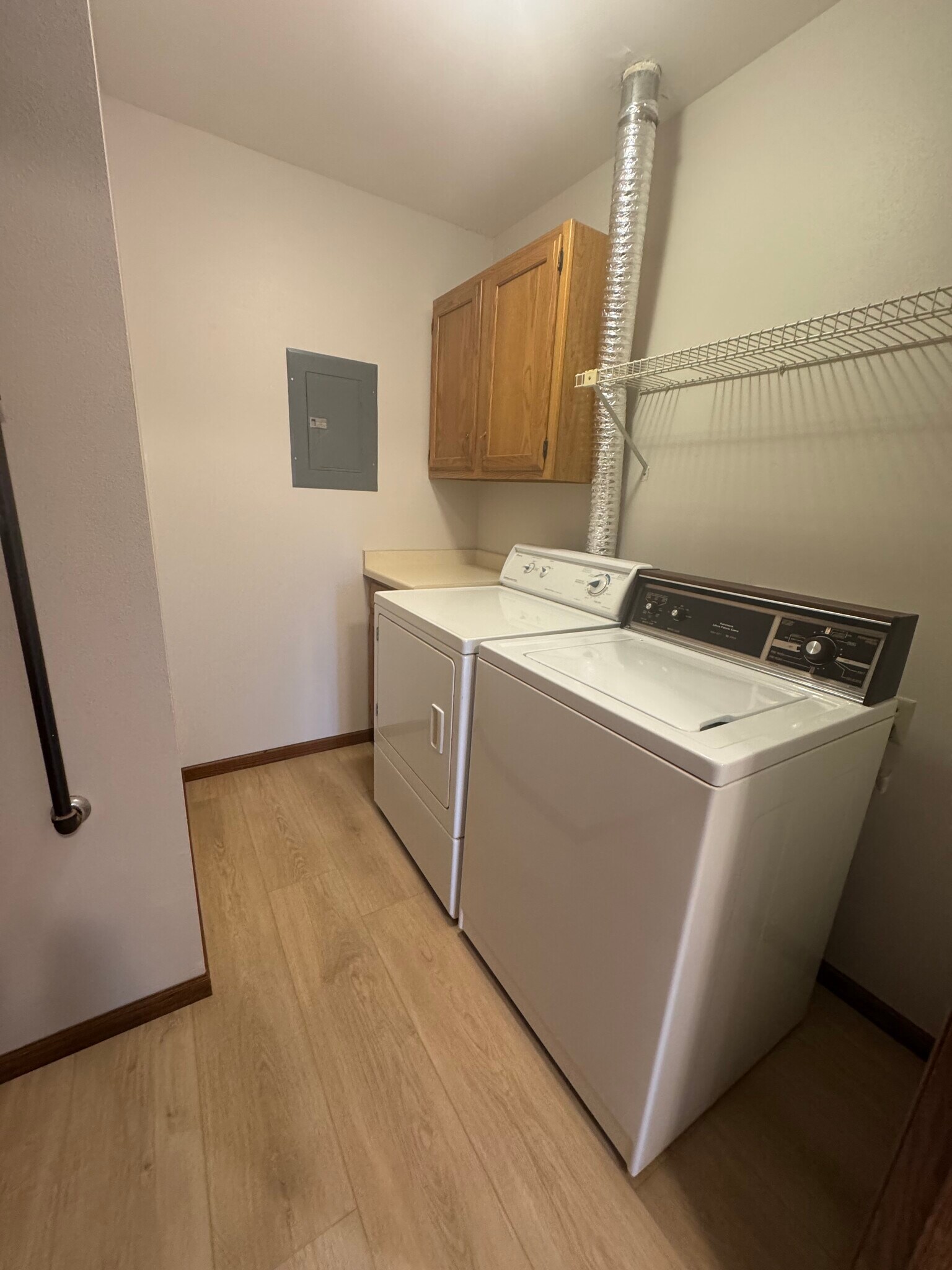In Unit Laundry - 18 Stonehaven Dr