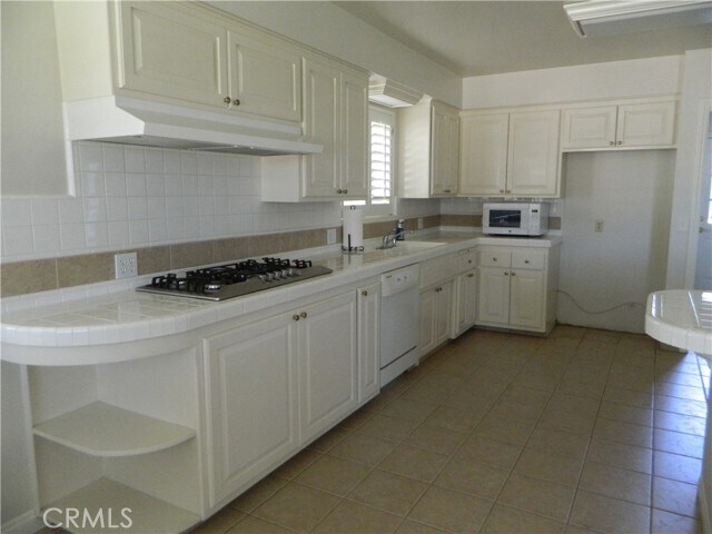 Building Photo - 7630 Buena Vista Dr