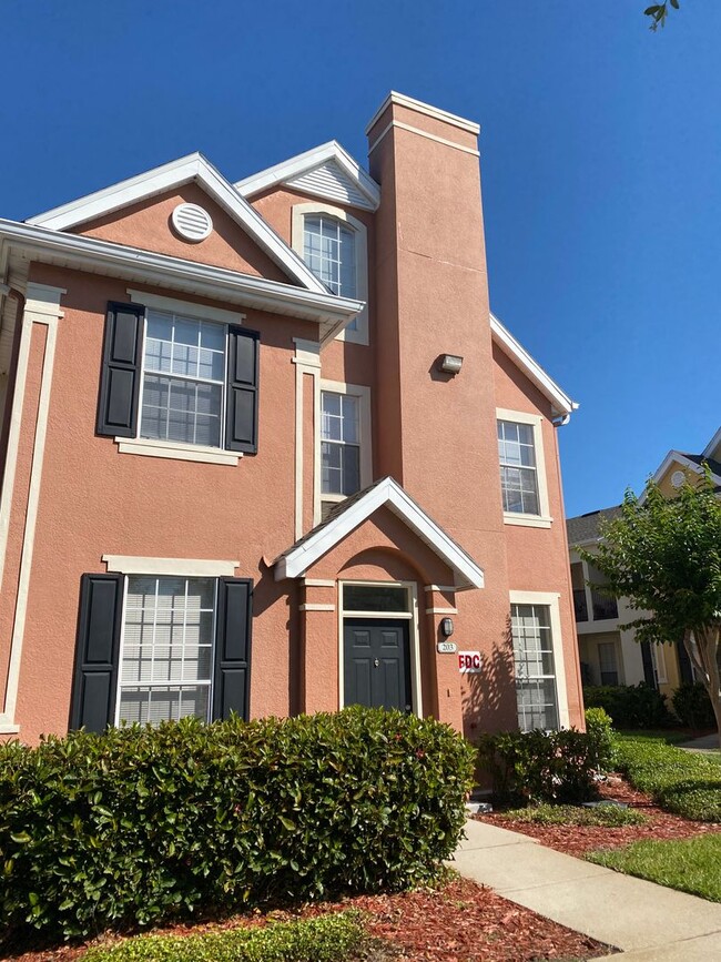 Building Photo - 9157 Lee Vista Blvd