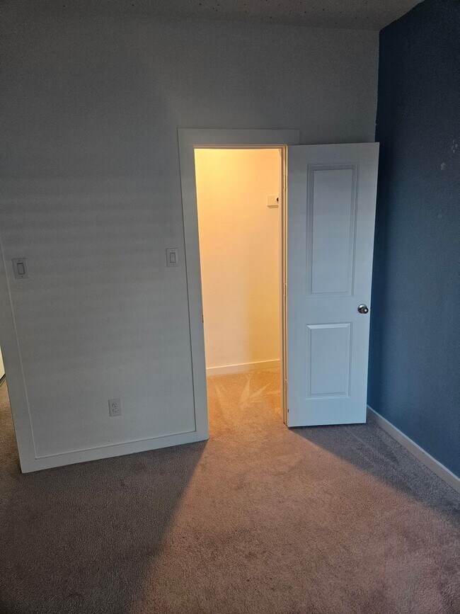 Building Photo - 5115 Klein Orchard Dr