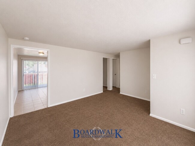 Building Photo - 3549 Colby Ave