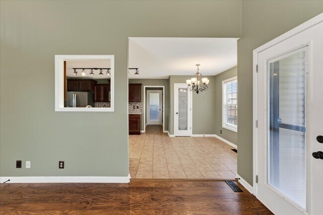 Building Photo - 3739 Tradewinds Terrace