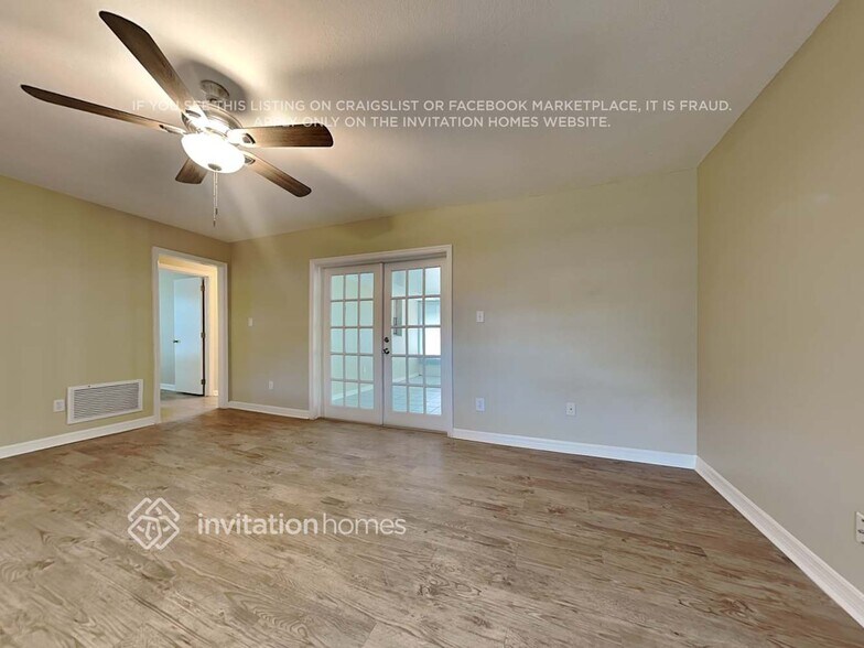 Building Photo - 1411 Prince Philip Dr