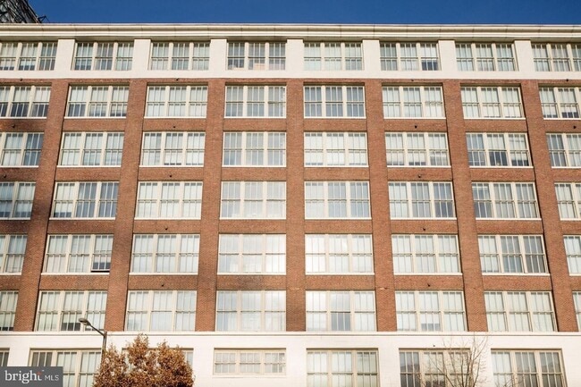 Building Photo - 2121 41 Market Street Unit 408