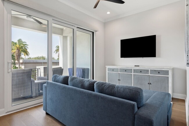 Building Photo - 4515 W North A St