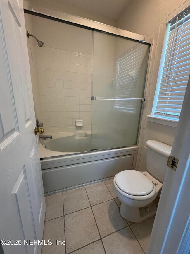 Building Photo - 12423 Forest Lake Cir W