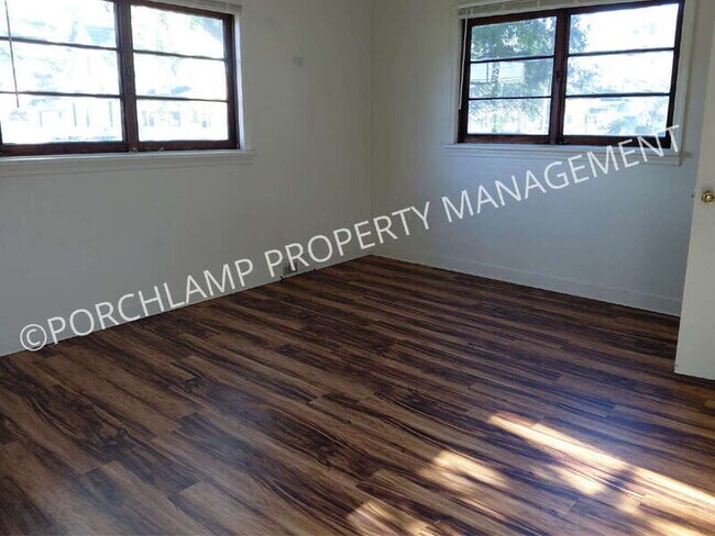 Building Photo - 1780 Ruddiman St