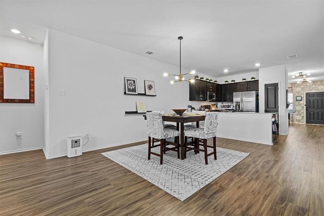 Building Photo - 414 Geode Glen