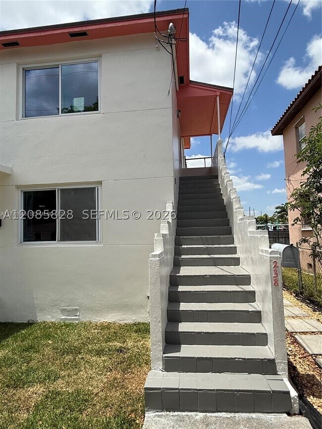 Building Photo - 238 NW 41st Ave