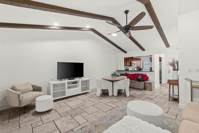 Building Photo - 21701 Altamira Ave