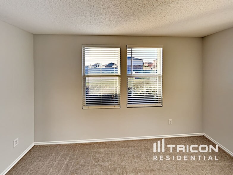 Building Photo - 1428 Junction Run