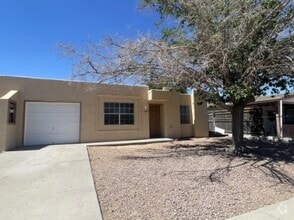 Building Photo - 10828 Cardigan Dr