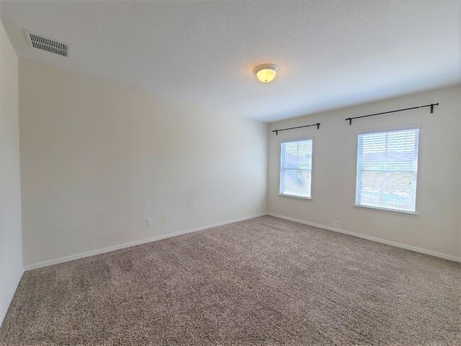 Building Photo - 3br 2.5ba at OVIEDO ON THE PARK. Tile floo...