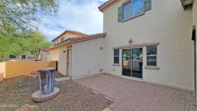 Building Photo - 2515 N 148th Dr