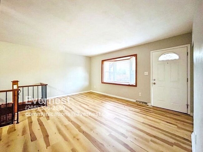 Building Photo - 203 Alpine Village Dr